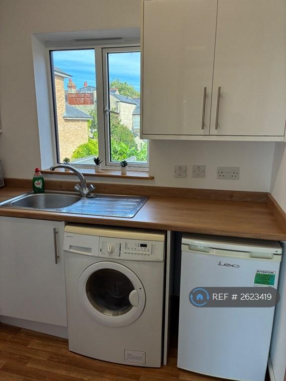 Apartment in Cambridge, Honey Hill Mews, Newnham - View 5