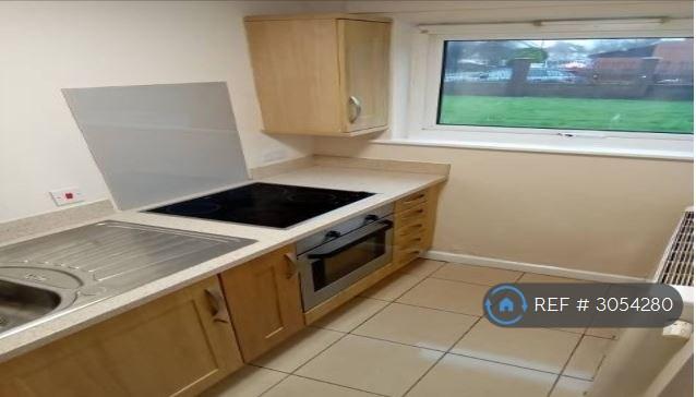 Apartment in Liverpool - View 3