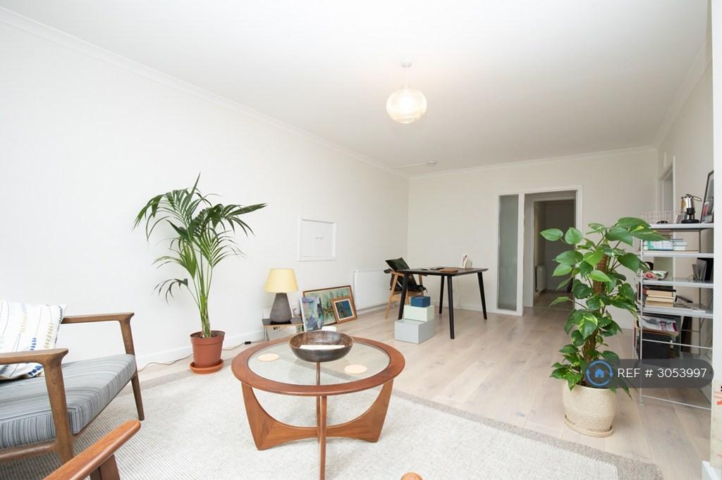 Apartment in Nottingham - More