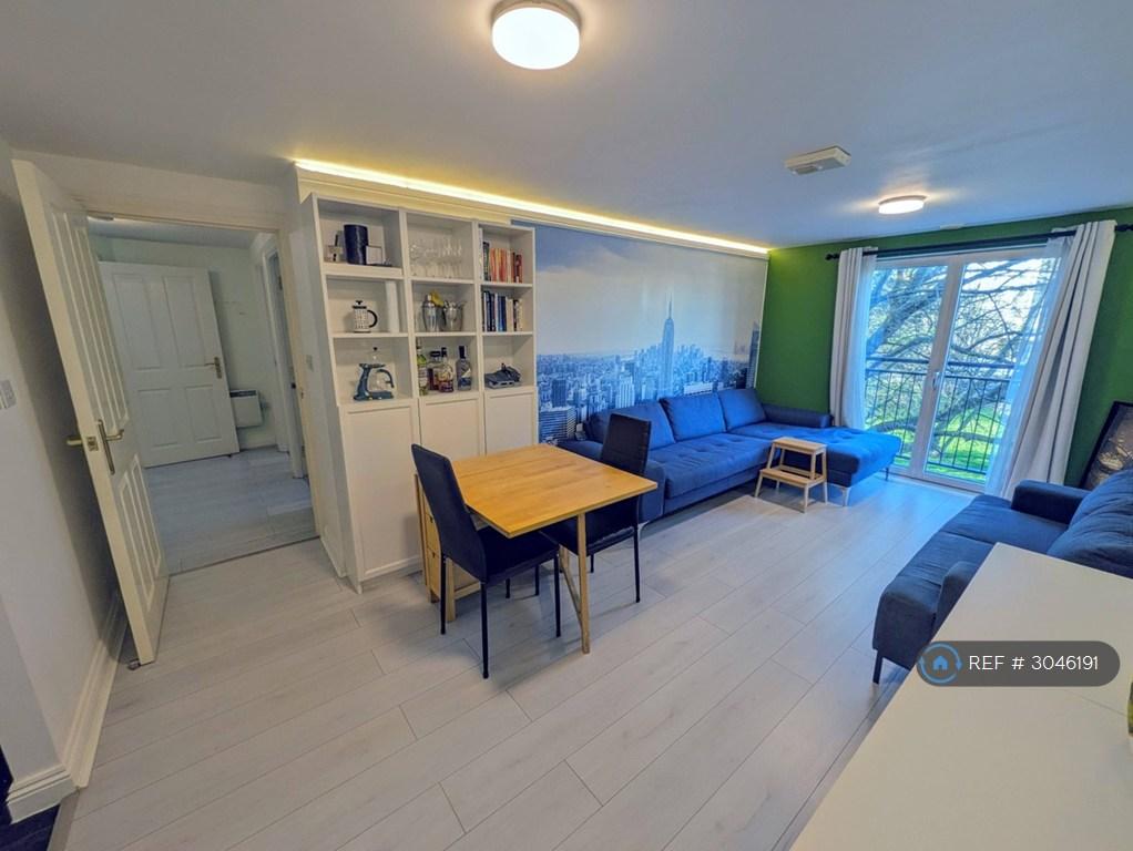Apartment in Bristol - View 3