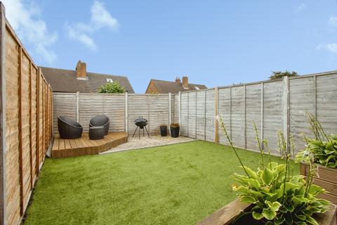 3 bedroom semi-detached house for sale, Rosedene Court, Earlsheaton, Dewsbury, West Yorkshire, WF12