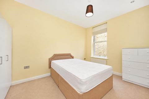 1 bedroom apartment to rent, Castlebar Park, W5