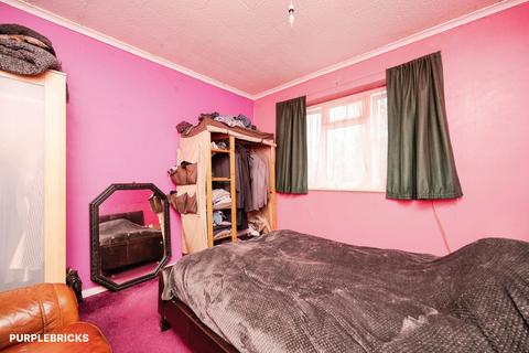 2 bedroom semi-detached house for sale, Hampshire Road, West Bromwich, B71
