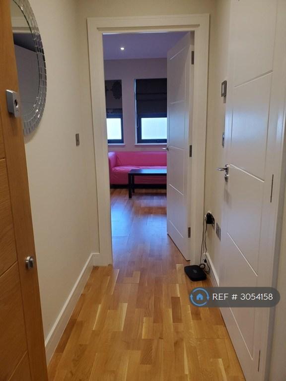Apartment in Reading - More