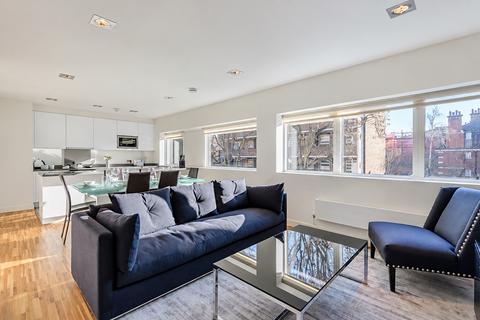 2 bedroom flat to rent, Fulham Road, London SW3