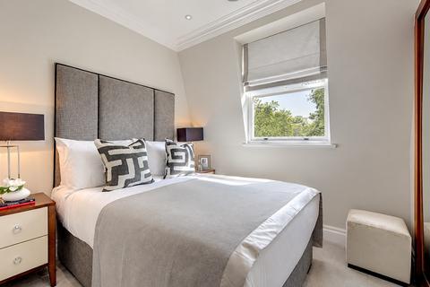 2 bedroom flat to rent, Garden House, London W2