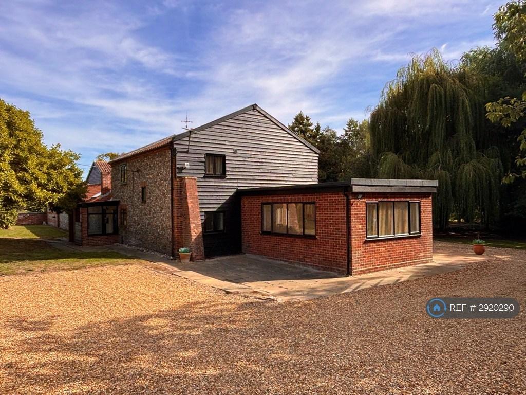 Willow Lane, Bungay, NR35 3 bed detached house - £2,250 pcm (£519 pw)