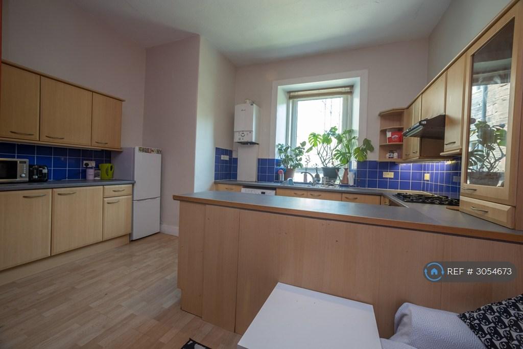 Apartment in Edinburgh - View 2