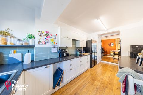 3 bedroom end of terrace house for sale, Bideford Close, Reading, RG5