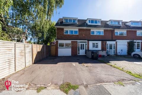 3 bedroom end of terrace house for sale, Bideford Close, Reading, RG5