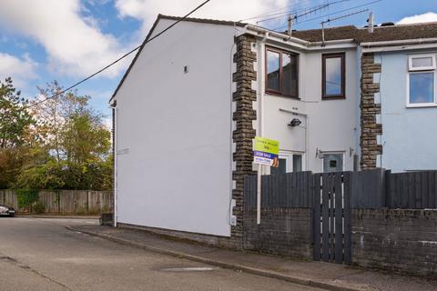 undefined, Lower Park Terrace, Pontypool NP4