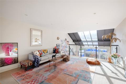 5 bedroom terraced house for sale, Ilminster Gardens, London SW11