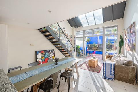 5 bedroom terraced house for sale, Ilminster Gardens, London SW11