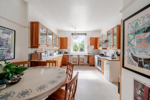3 bedroom flat for sale, Ingleside Grove, Blackheath, London, SE3