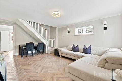 2 bedroom semi-detached house for sale, Rowhedge, Brentwood, CM13