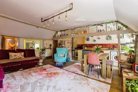 2 bedroom flat for sale, Castle View Mews, Castle Hill, Rochester, Kent, ME1