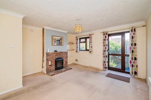2 bedroom terraced house for sale, Weavers Close, Stalham, Norwich