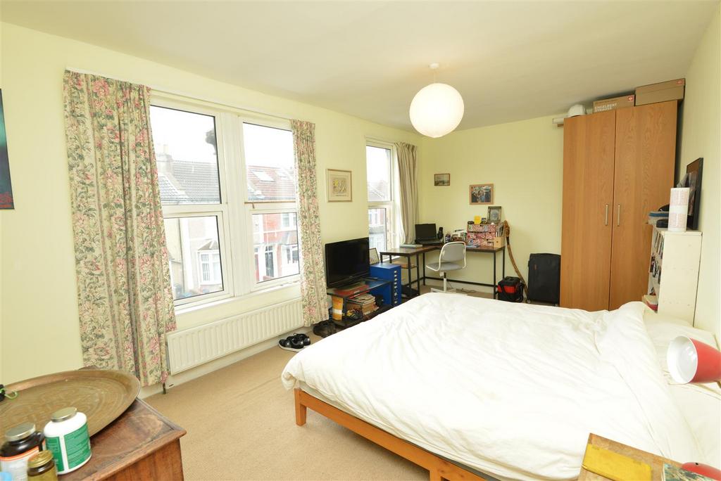 House in Bristol - View 5