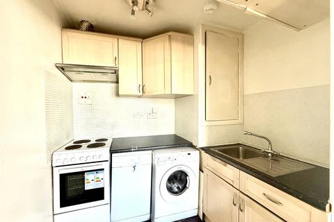 1 bedroom apartment for sale, Sinclair Road, London, W14