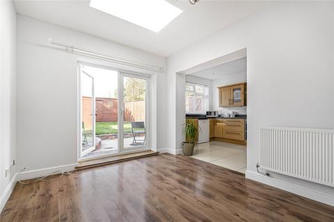 2 bedroom maisonette for sale, Hale Grove Gardens, London, NW7