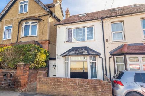 4 bedroom semi-detached house for sale, Ledgers Road, Slough SL1