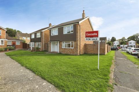 4 bedroom detached house for sale, Beechey Way, Copthorne, Crawley