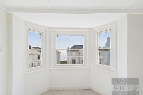 3 bedroom maisonette for sale, West Hill Road, St Leonards-On-Sea