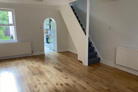 2 bedroom terraced house to rent, WEST WATFORD WD18