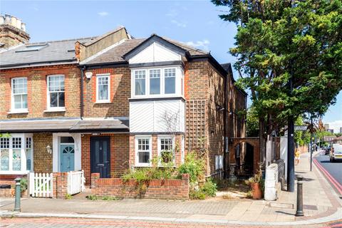 3 bedroom end of terrace house for sale, Upper Richmond Road West, London, SW14