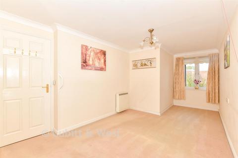 1 bedroom flat for sale, Springwell, Havant, Hampshire