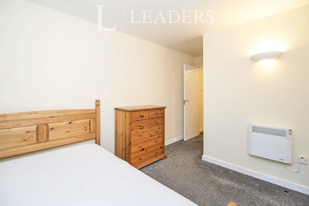 Apartment in Nottingham - More