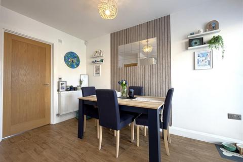 2 bedroom terraced house for sale, Pavilion Mews, Off Lord Hawke Way, Newark