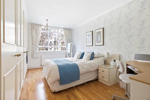 undefined, Mount Pleasant, London, WC1X