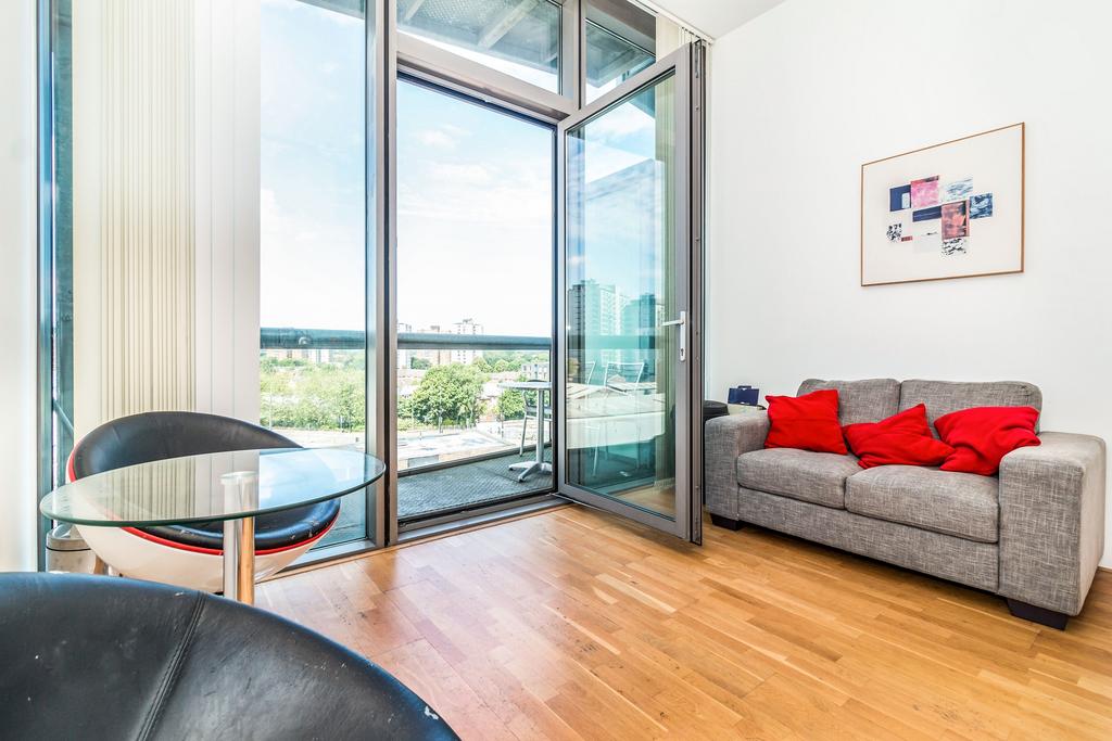 Apartment in Manchester, City Centre - View 2