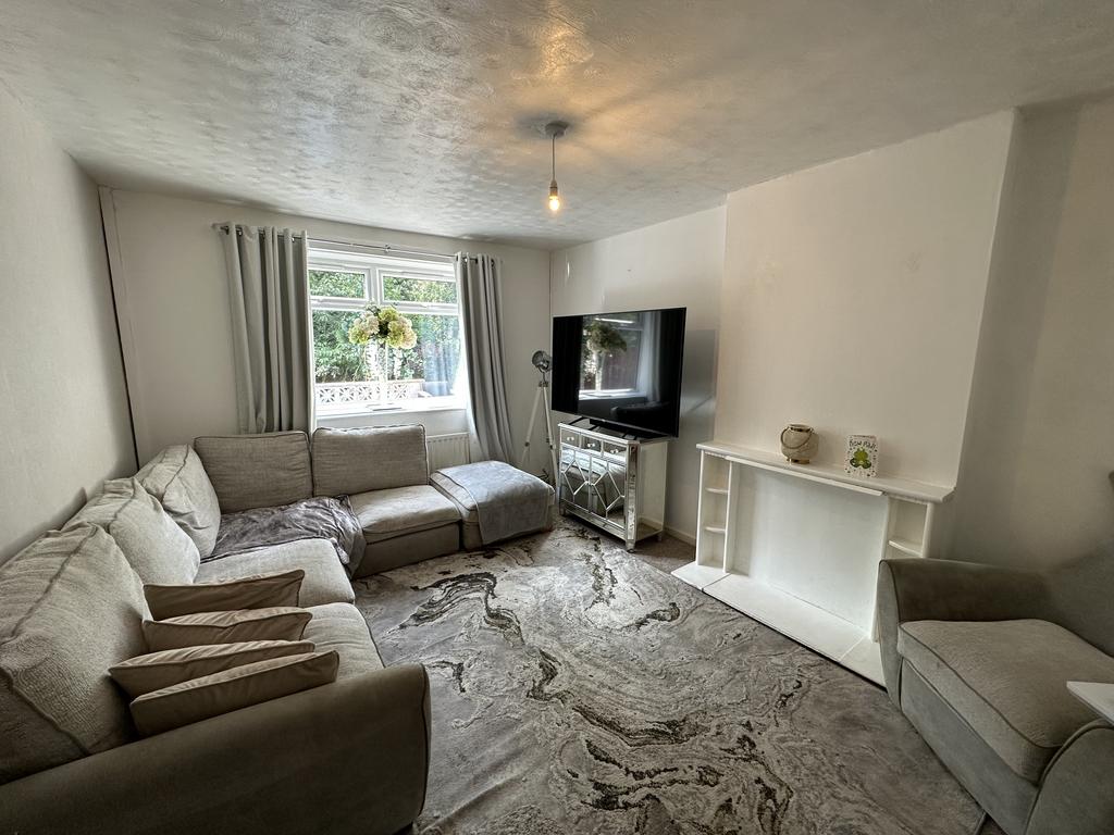 House in Sheffield, South Yorkshire - View 2