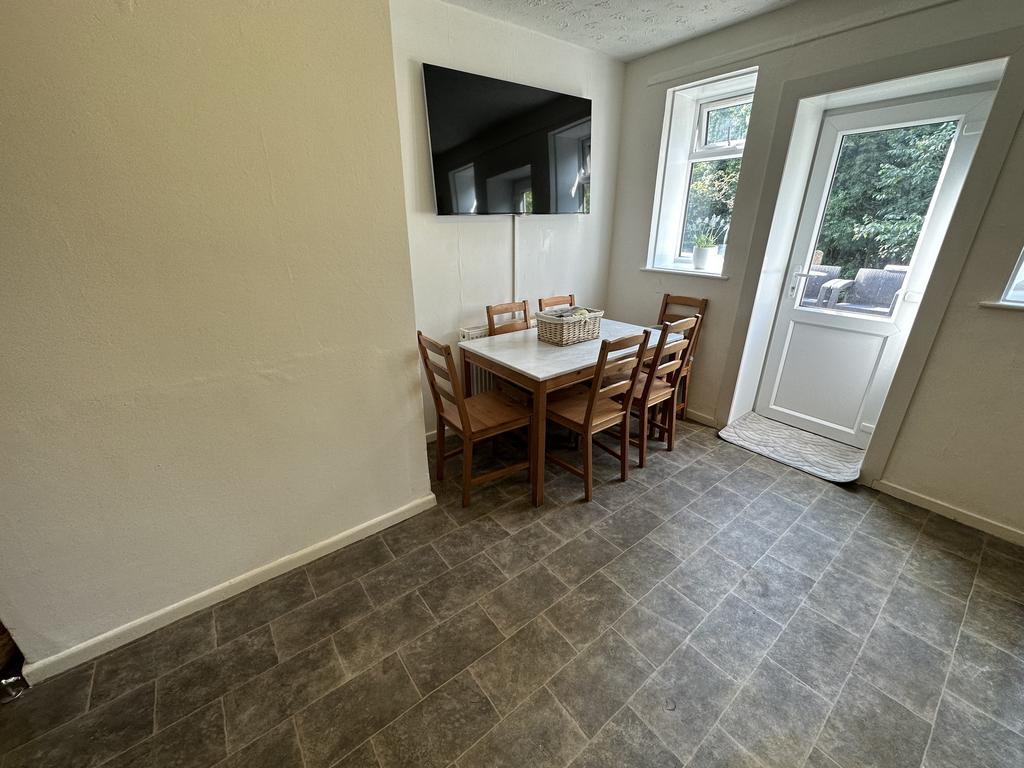 House in Sheffield, South Yorkshire - View 4