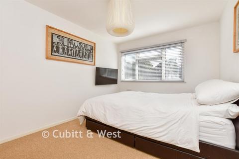 1 bedroom flat for sale, Levett Road, Leatherhead, Surrey