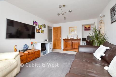 1 bedroom flat for sale, Levett Road, Leatherhead KT22