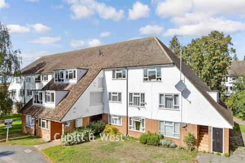1 bedroom flat for sale, Levett Road, Leatherhead KT22