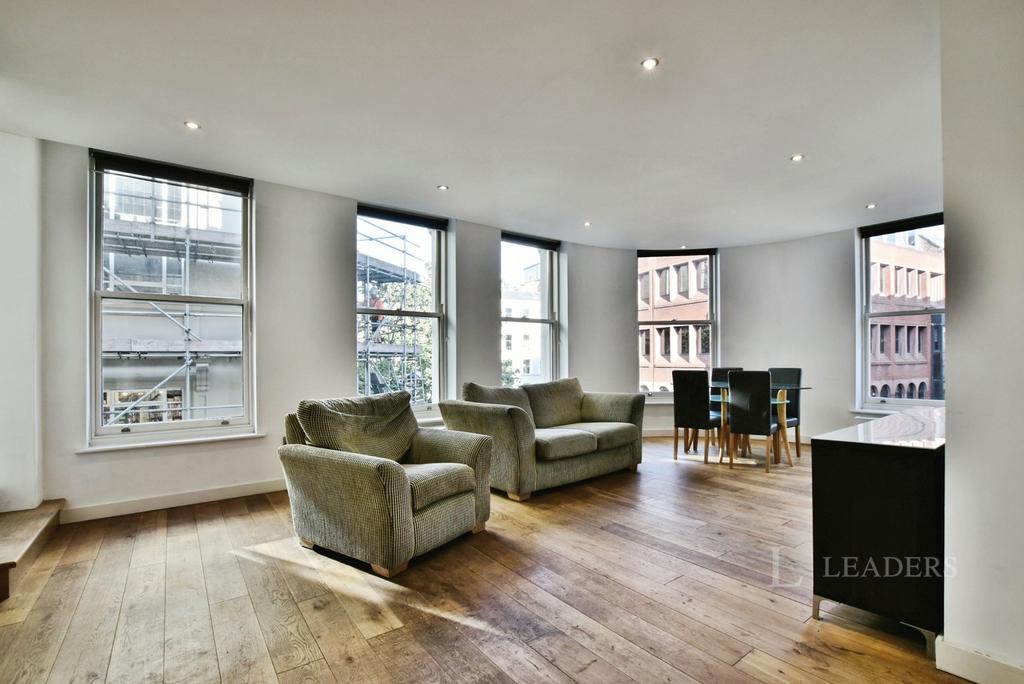 Apartment in Manchester, City Centre - View 2