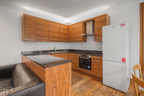 1 bedroom in a flat share to rent, B1 Tanners Court 9 Friars, Newcastle upon Tyne, NE1 5XE