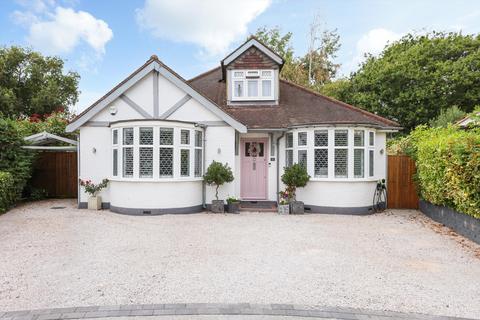 undefined, West End Gardens, Esher, Surrey KT10