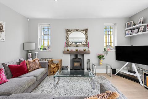 undefined, West End Gardens, Esher, Surrey KT10