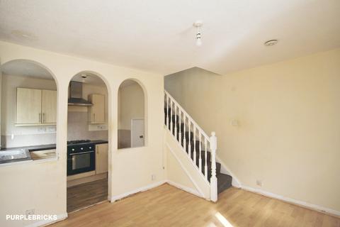 1 bedroom end of terrace house for sale, Fiennes Close, Dagenham, RM8