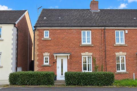 3 bedroom semi-detached house to rent, Heol Y Cwrt, Bridgend CF33