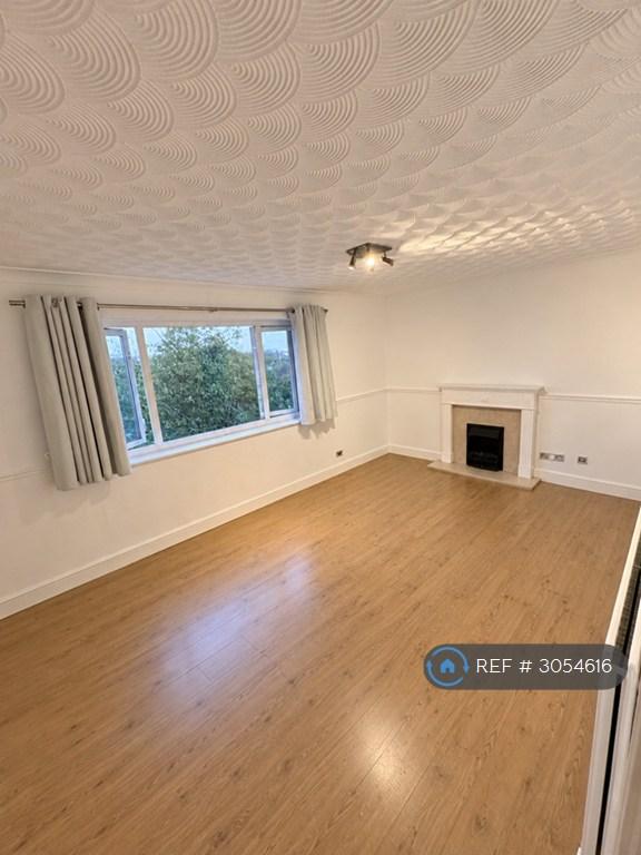 Apartment in Cardiff - View 2