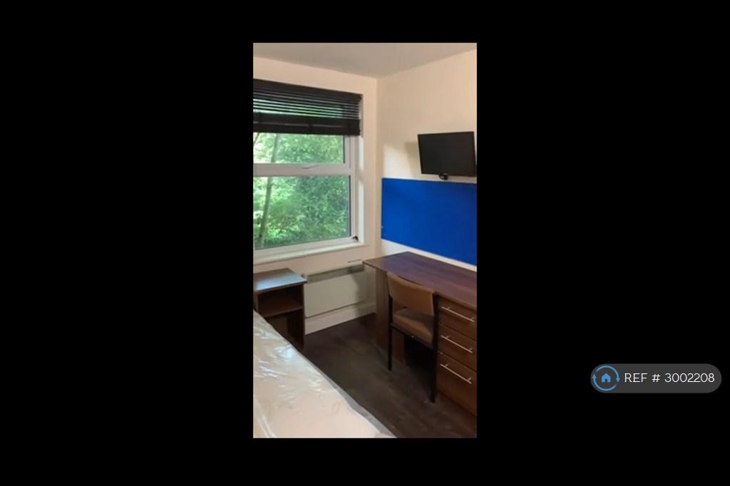 House in Leeds - View 5