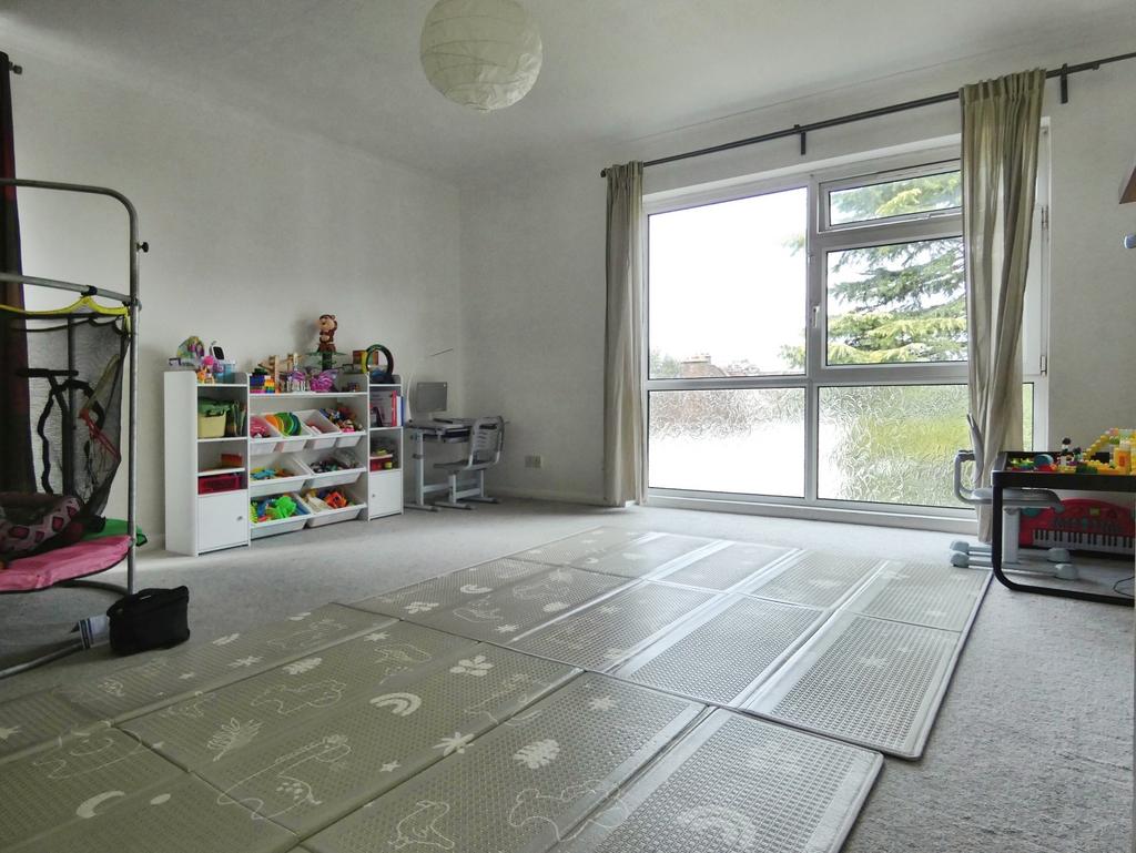 Apartment in WALLINGTON - View 2
