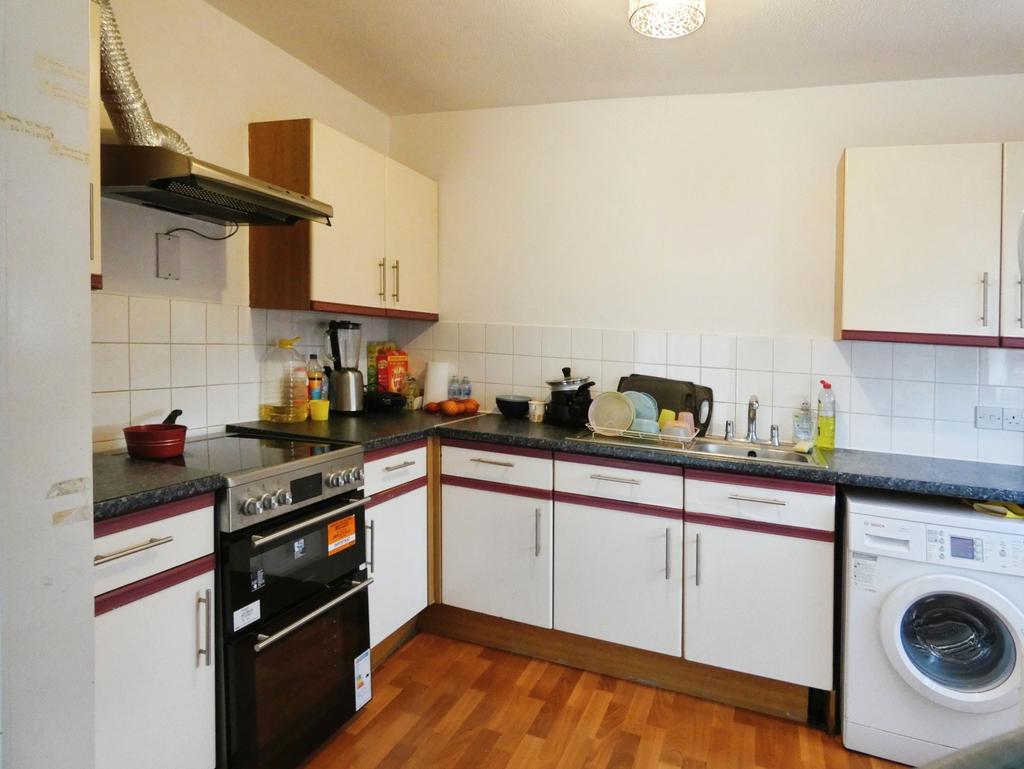 Apartment in WALLINGTON - View 3
