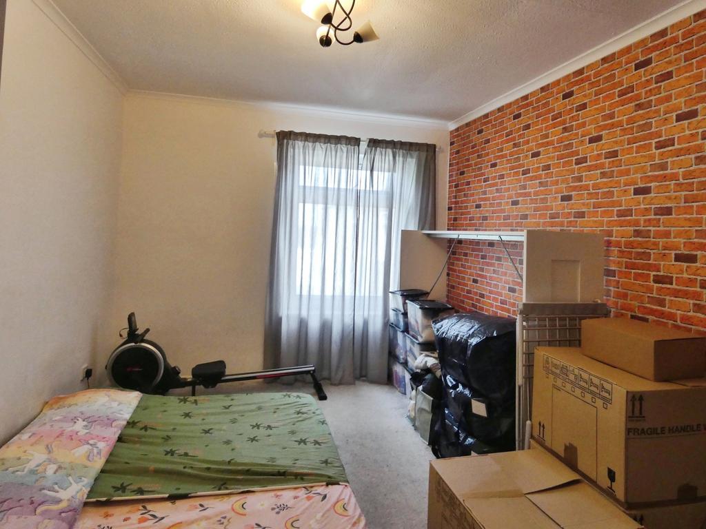 Apartment in WALLINGTON - View 4